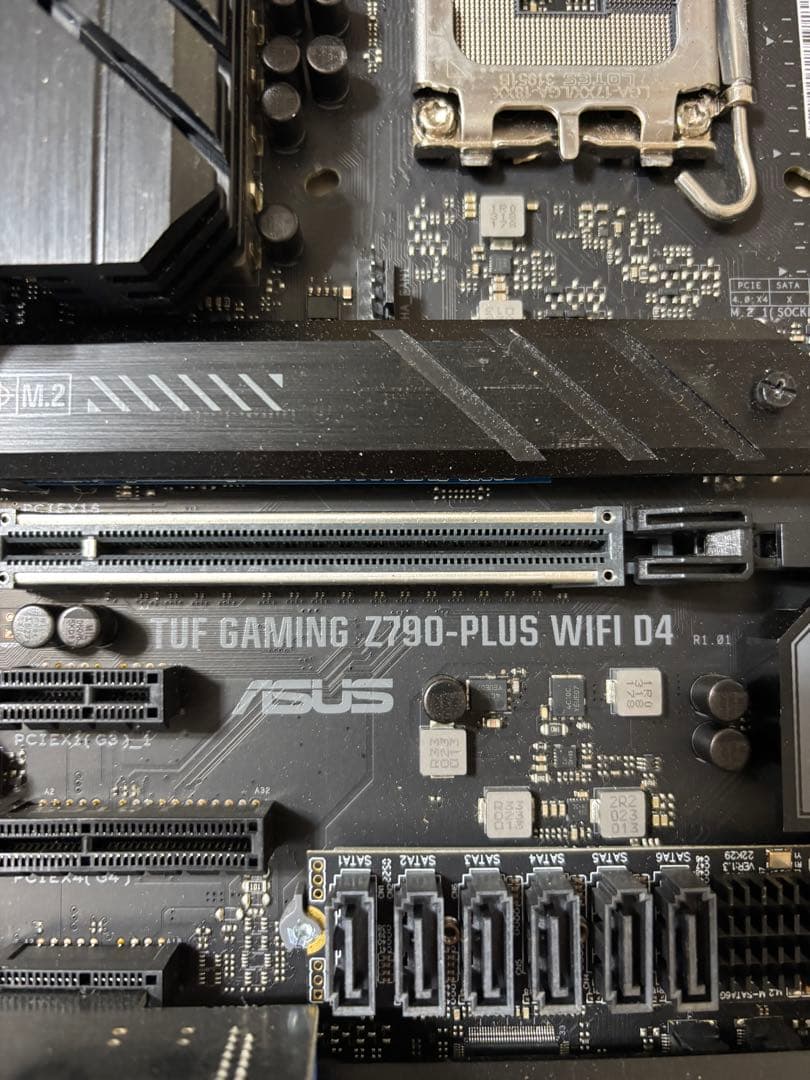ASUS TUF GAMING Z790-PLUSWIFID4 1Tssd 付き