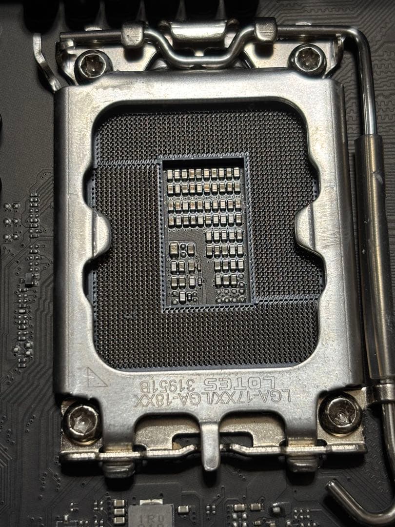 ASUS TUF GAMING Z790-PLUSWIFID4 1Tssd 付き