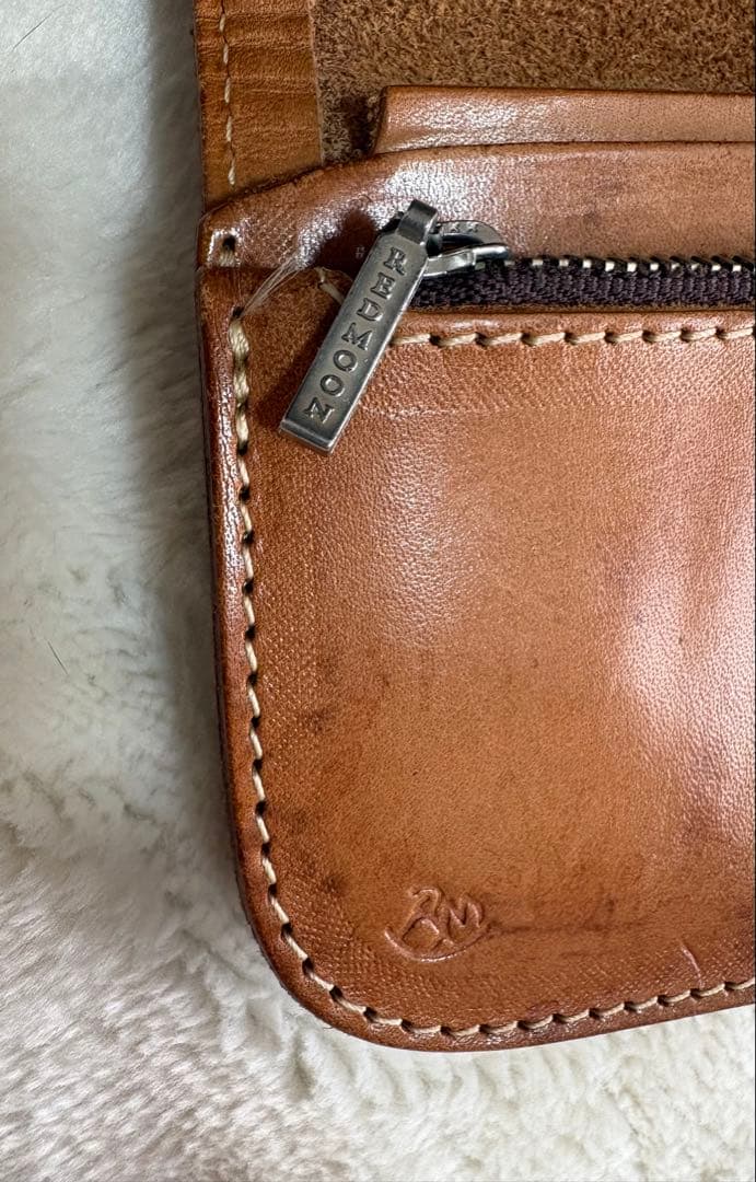 レッドムーン　長財布