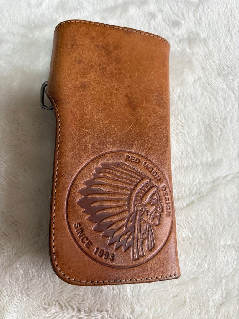 レッドムーン　長財布
