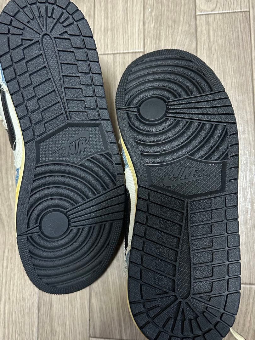 【新品】NIKE AIRJORDAN1 LOW SE ワールドメイクジャパン