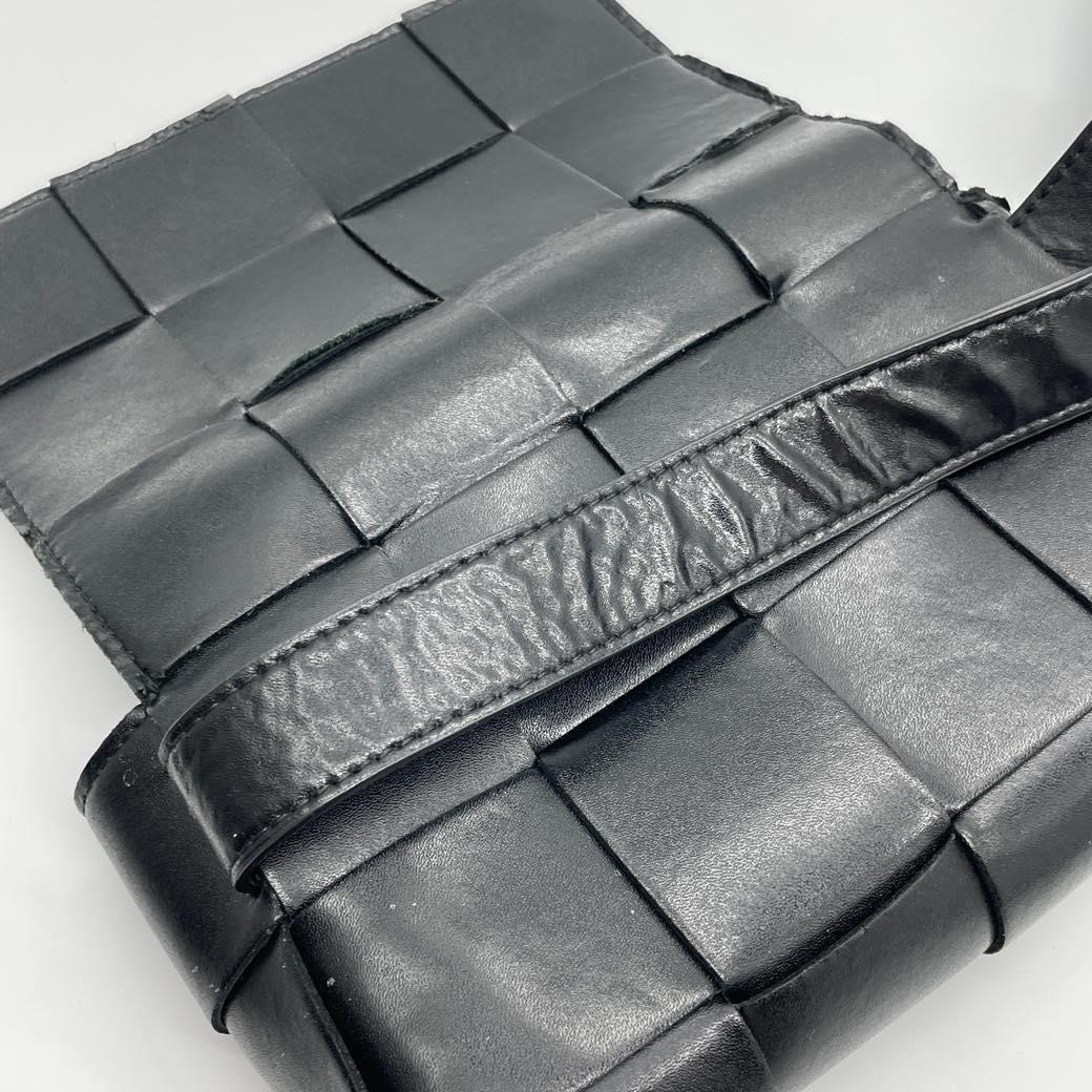 BOTTEGA VENETA イントレチャート バッグ ウエストバッグ カセット