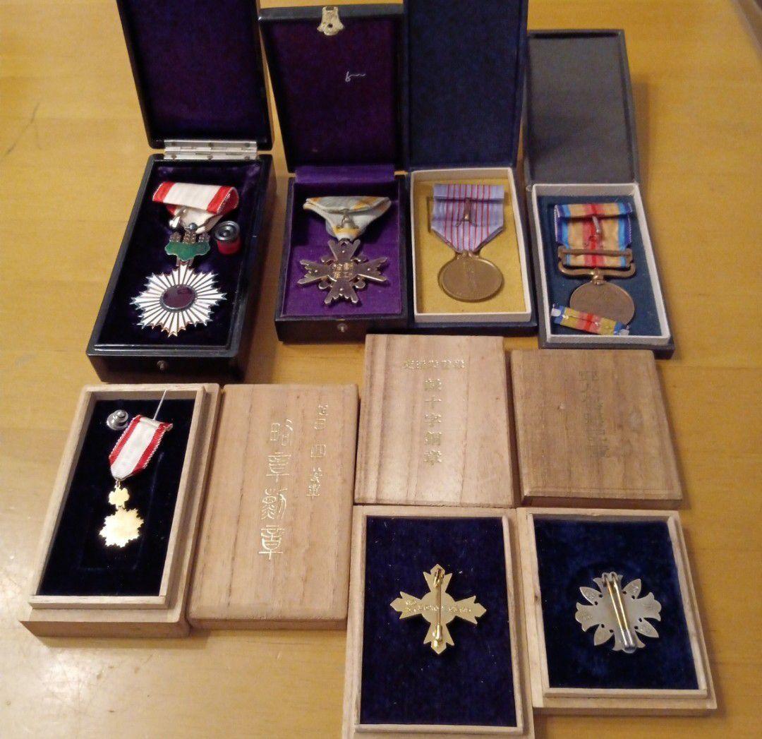 【レア 極美品】勲四等旭日小綬章 旭日四等章 略章勲章 勲四等瑞宝章 軍人傷痍