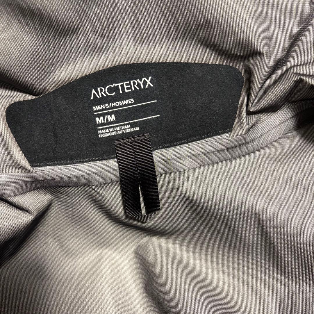 ジャケット・アウター ARC'TERYX BETA LT JACKET