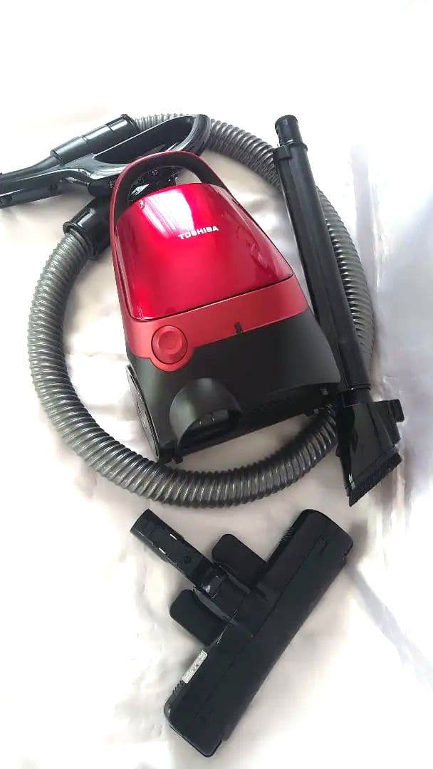 東芝　紙パック式クリーナー　VC-PK9(R)本体　わずか2,3kg 22年製