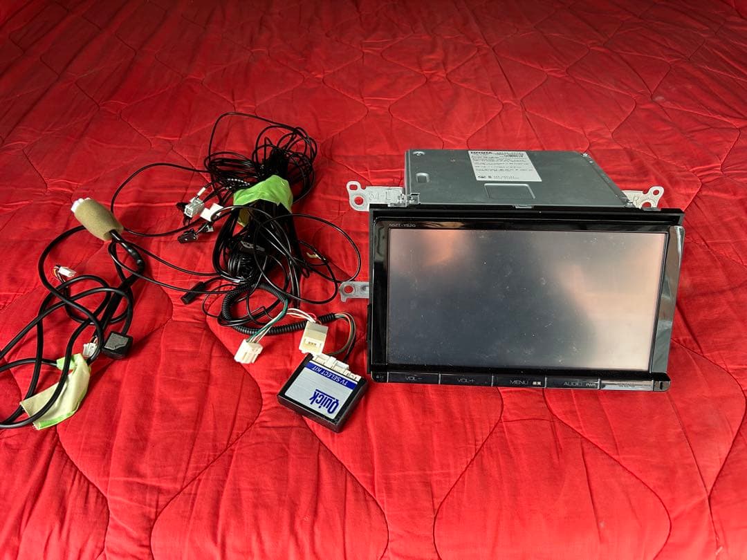 トヨタ純正カーナビ NSZT-Y62G 9インチ　ヴォクシー80