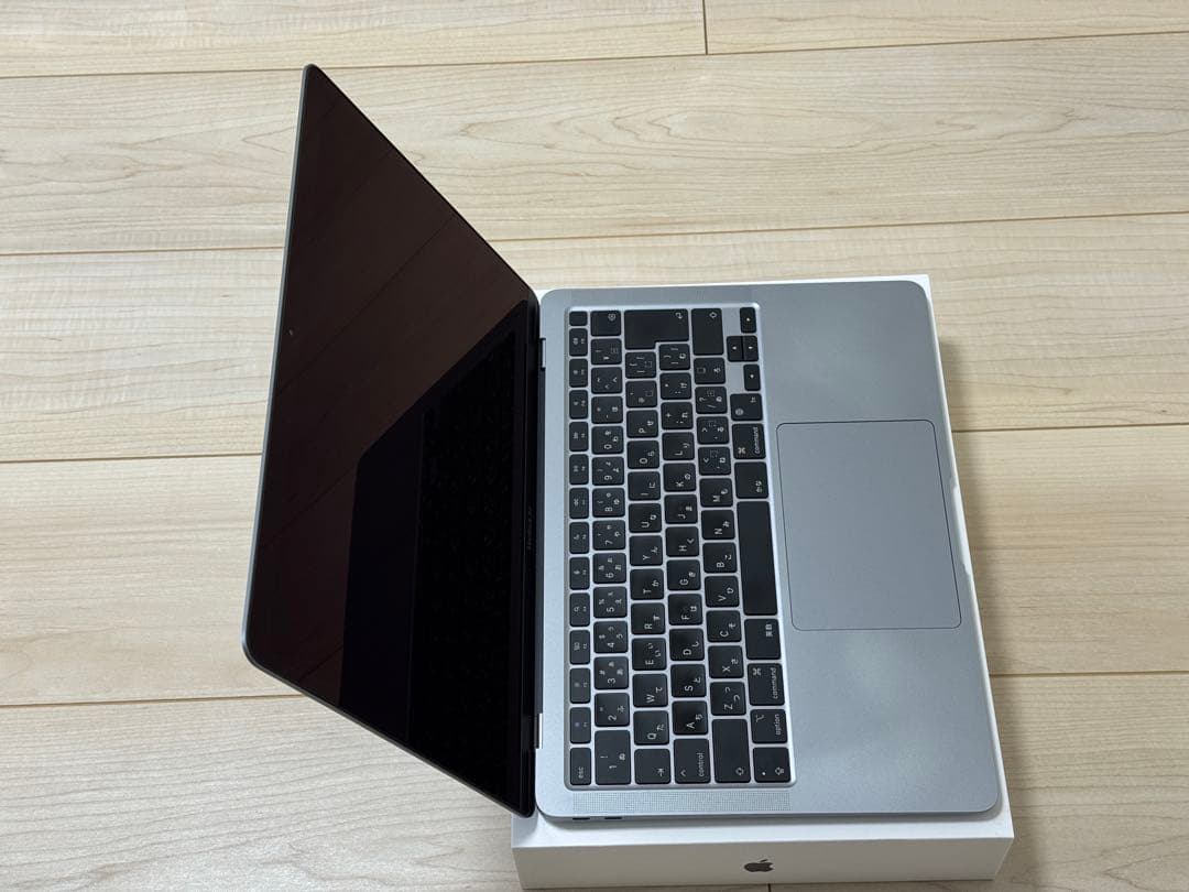 【バッテリ容量100%】 MacBook Air M1 2020 13.3インチ