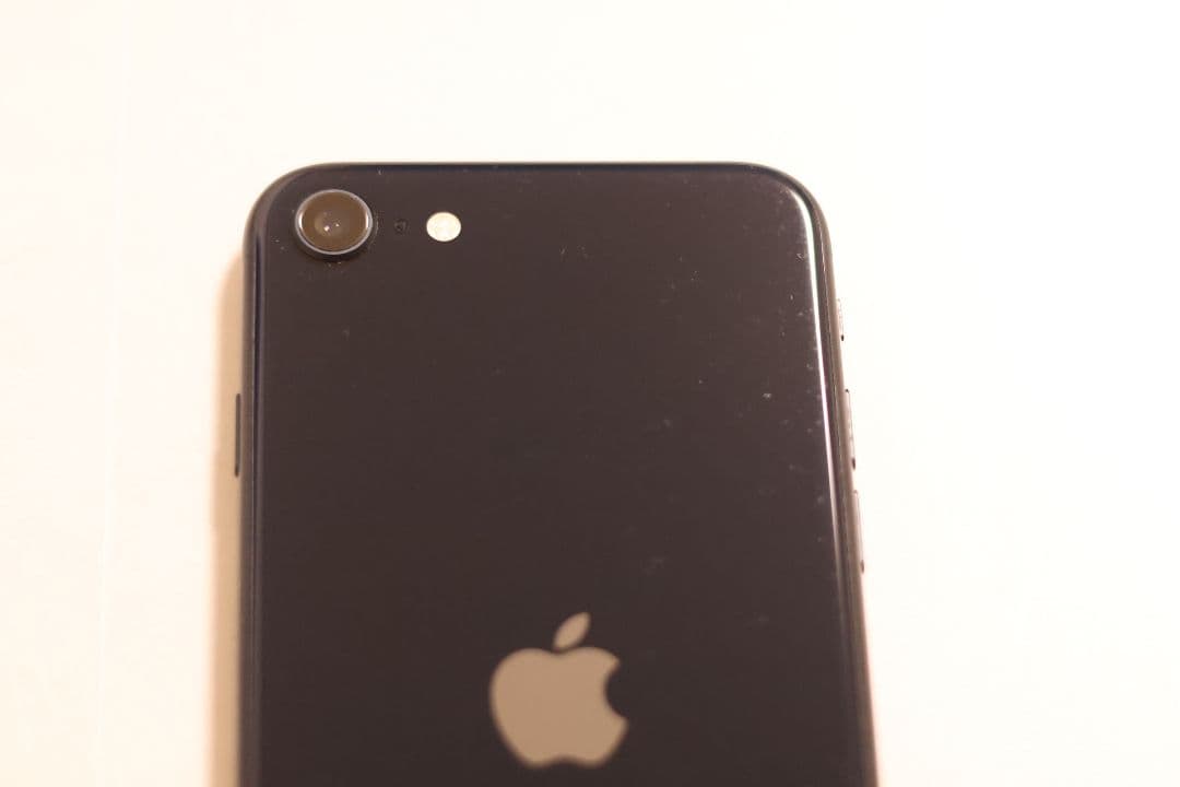 【美品】Apple iPhone SE (第3世代) 128GB SIMフリー