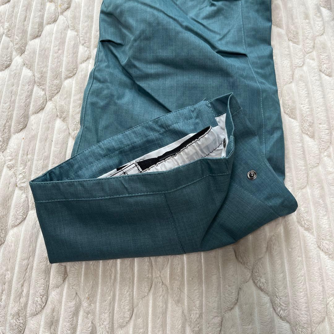 スノボウェア　黒　グレー　ポンタペス　ブラック