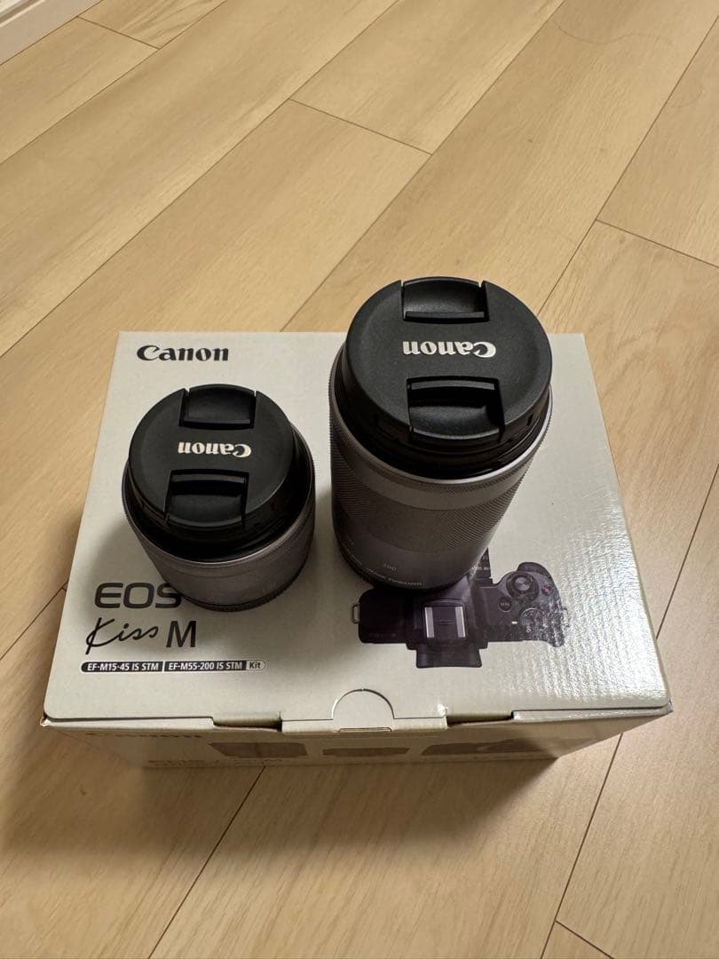 Canon EOS Kiss M ホワイト ダブルズームキット