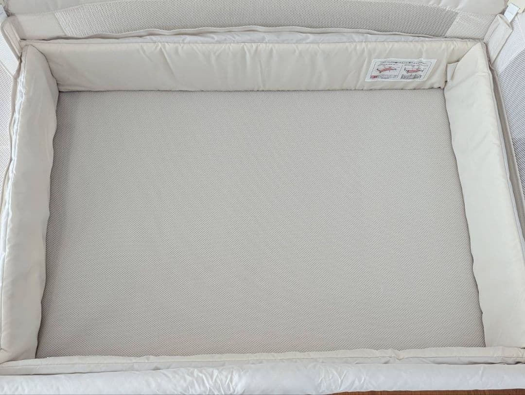 アップリカ ココネルエアー ミルクWH