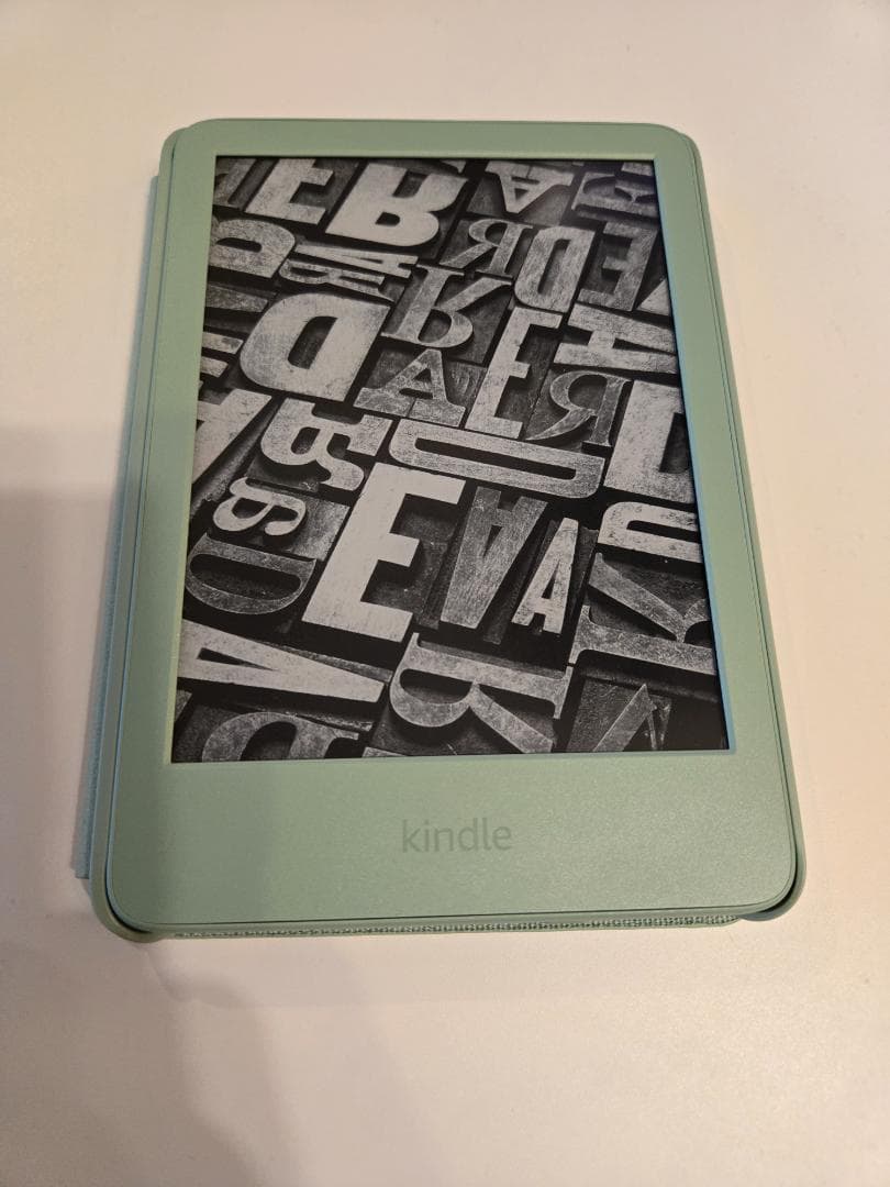 【本体+純正カバー】New Kindle (2024年) 16GB、マッチャ