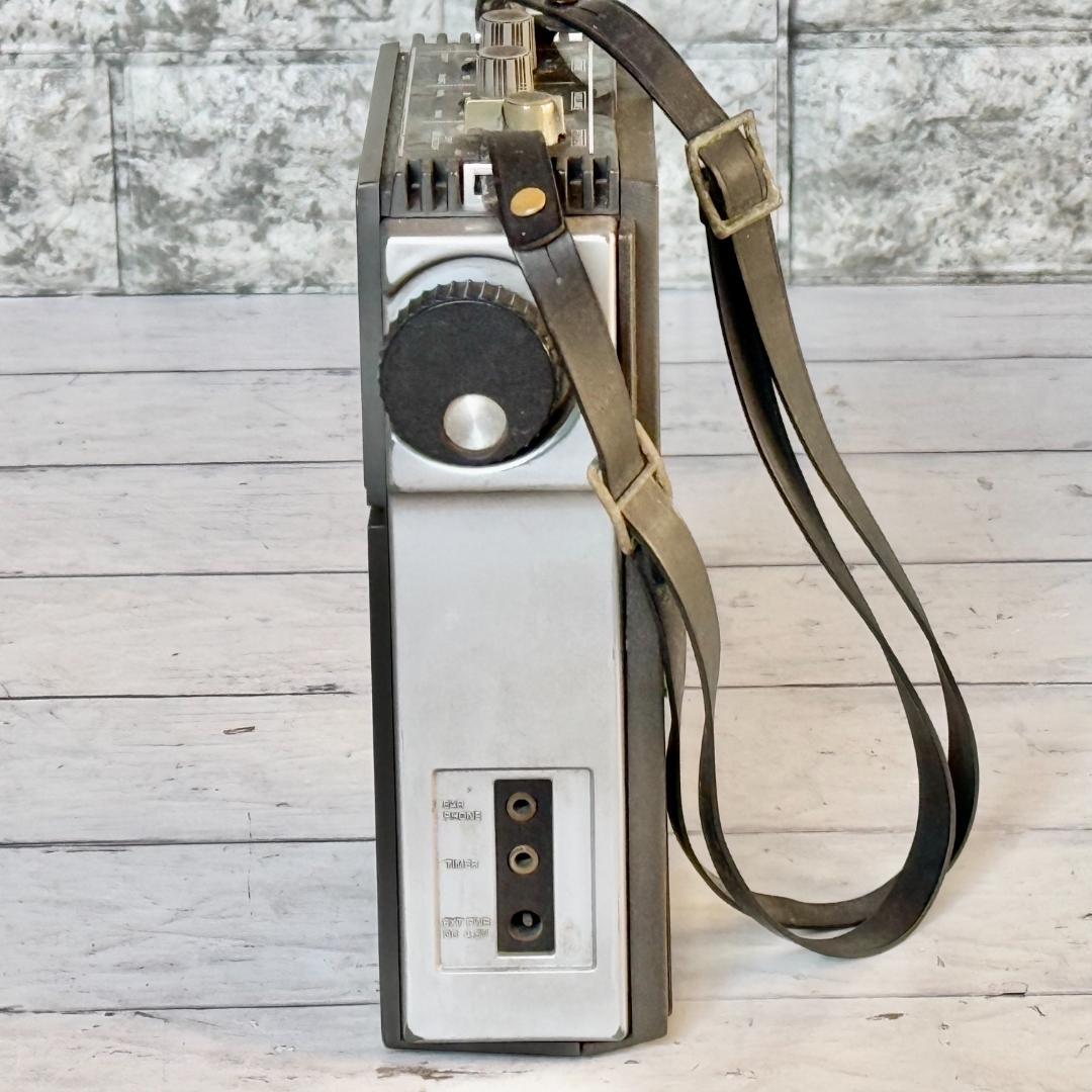 東芝「SOUND750 SSS」'70年代2バンドラジオ RP-727F