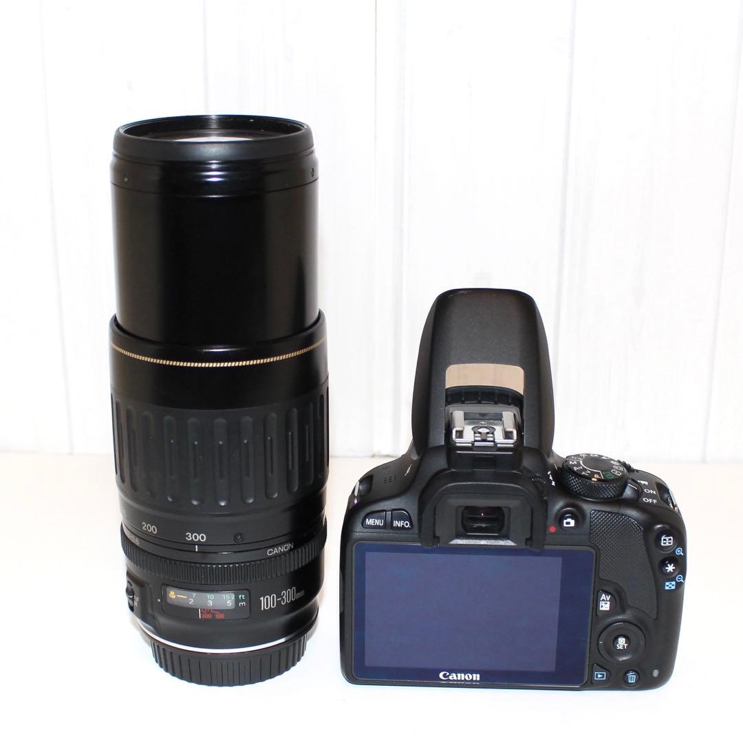 Canon Kissx7 一眼レフカメラ　Wレンズ付き　超望遠レンズ　手ブレ補正