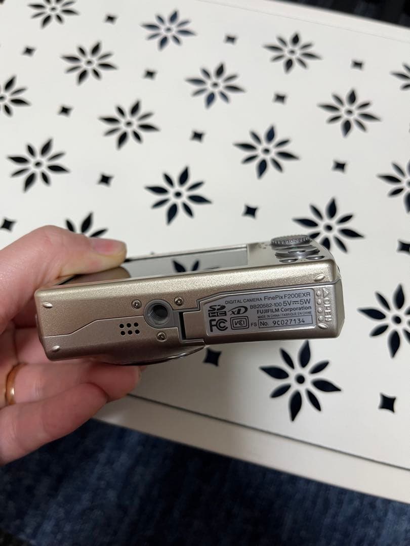 FUJIFILM/フジフィルム/FINEPIX/F200EXR