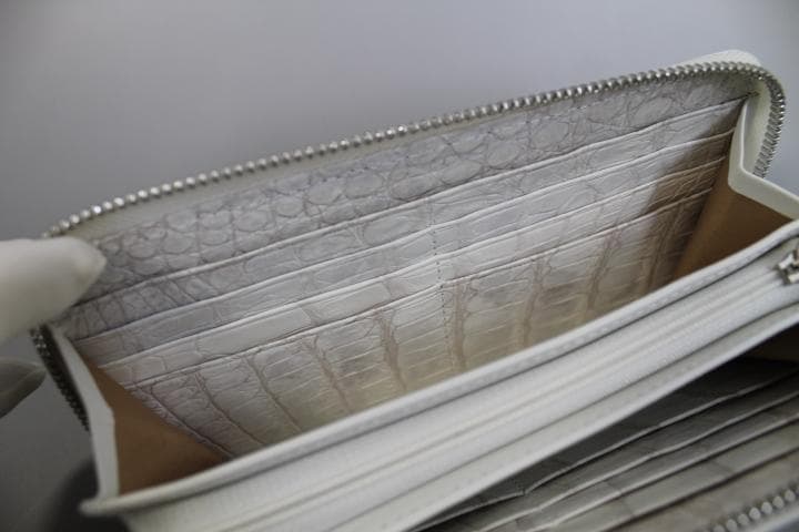 【専用】クロコダイル 財布 長財布 本物 ヒマラヤ 内側もヒマラヤ 一枚革 無双
