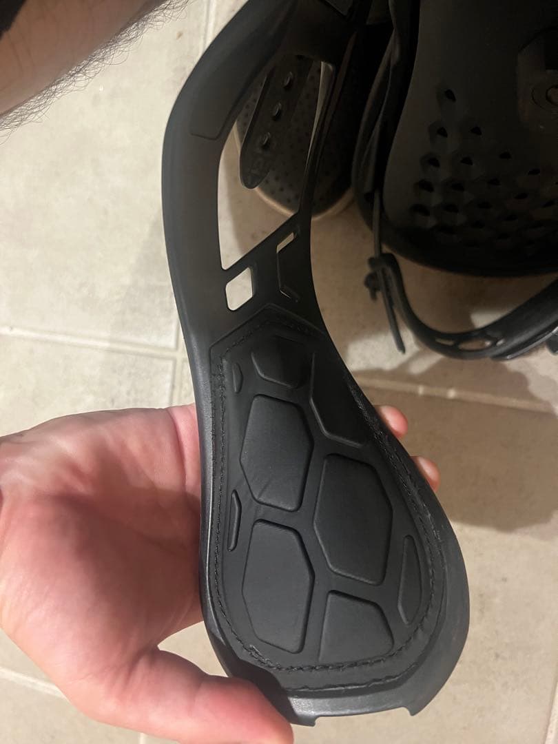 UNION STRATA スノーボード　ビンディング