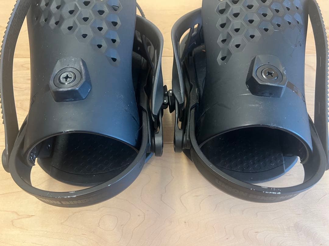 UNION STRATA スノーボード　ビンディング