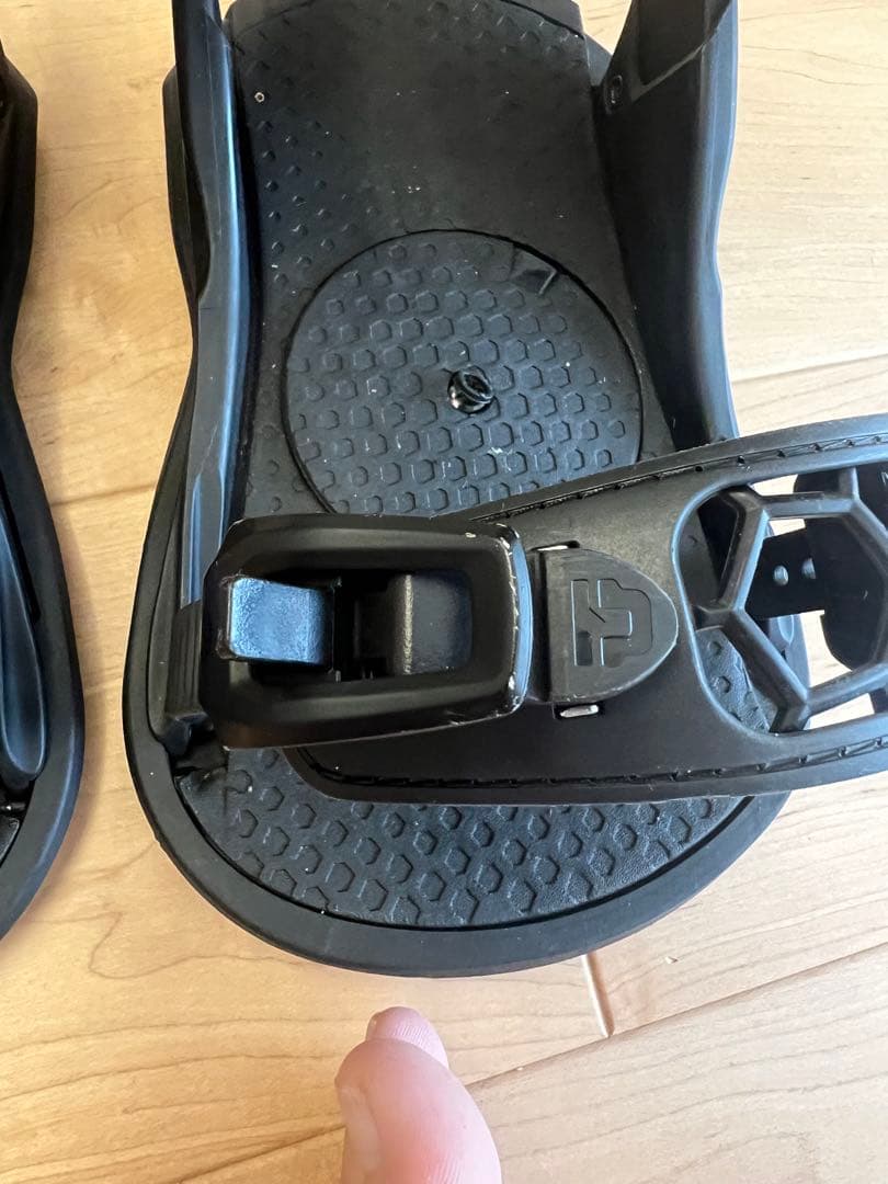 UNION STRATA スノーボード　ビンディング