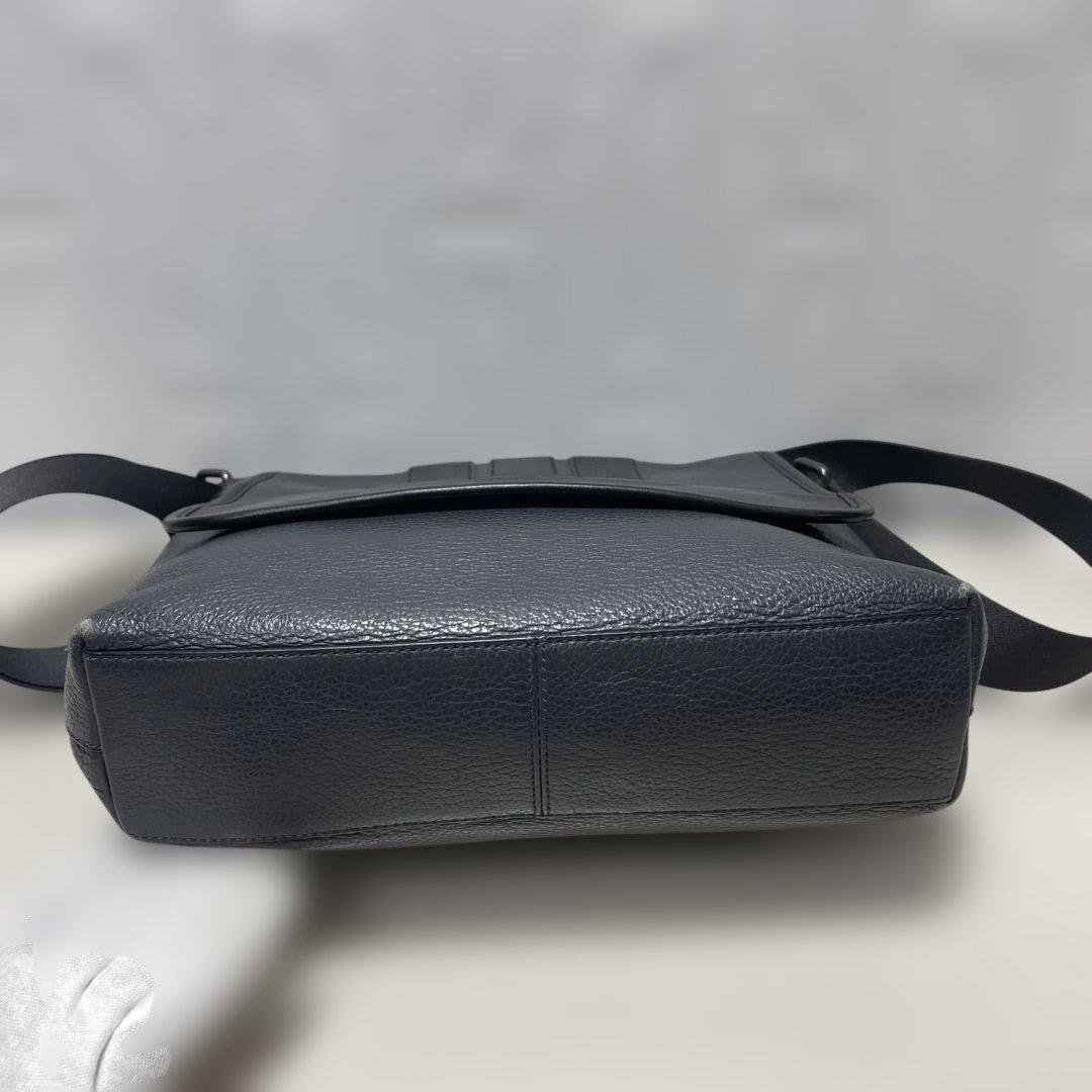 コーチ　coach メッセンジャー　ボンド　ペブルド　レザー　ショルダー