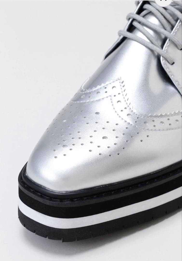 新品タグ付き セントアンドリュース　スパイクレス シルバー ゴルフシューズ