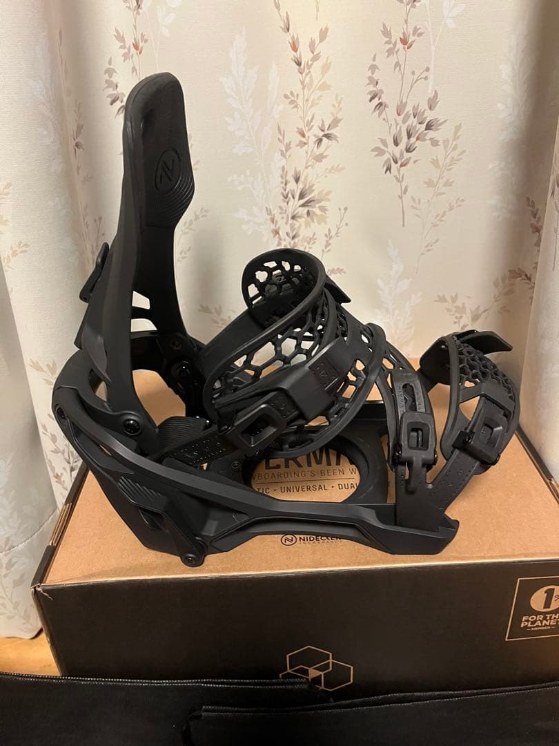 NIDECKER SUPERMATIC BLACK 23-24 Lサイズ