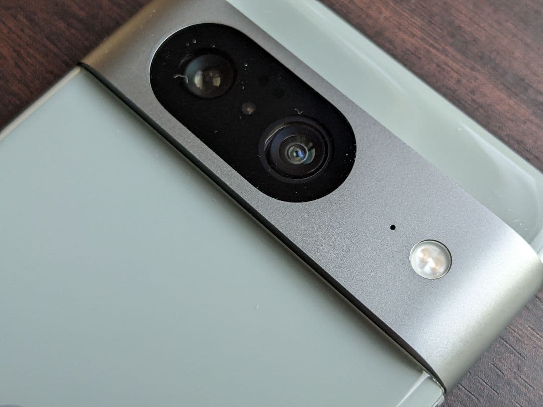 ほぼ新品 Google Pixel8 Hazel 128GB