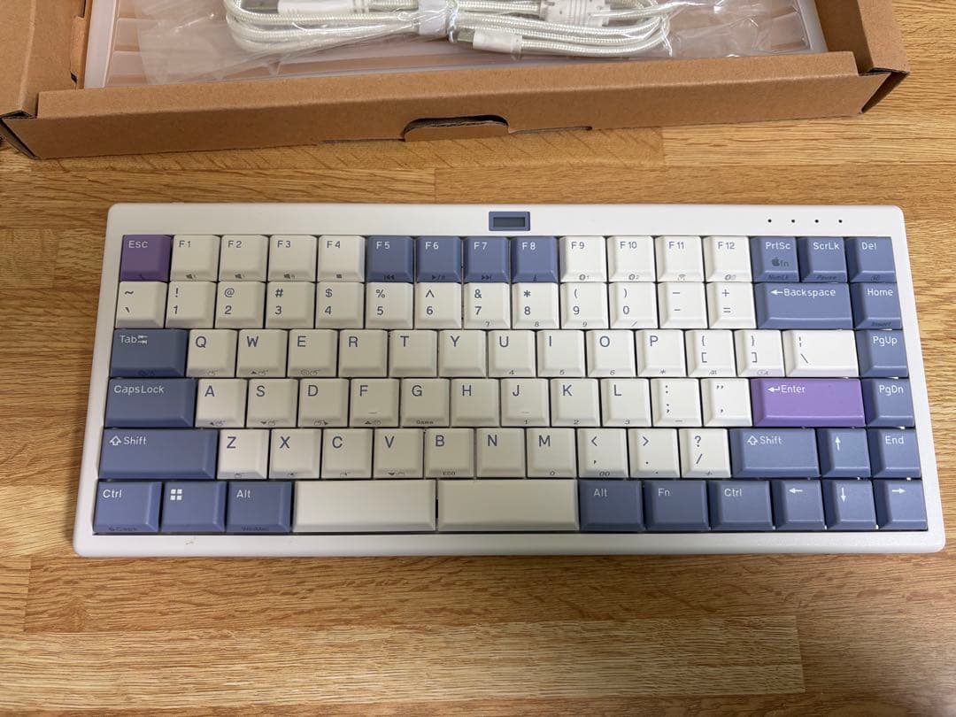 NIZ-L84英語配列キーボード