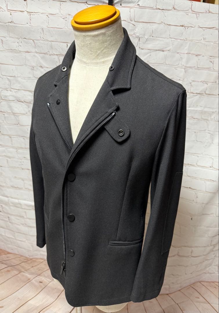 良品　エンポリオアルマーニ　アウタージャケット