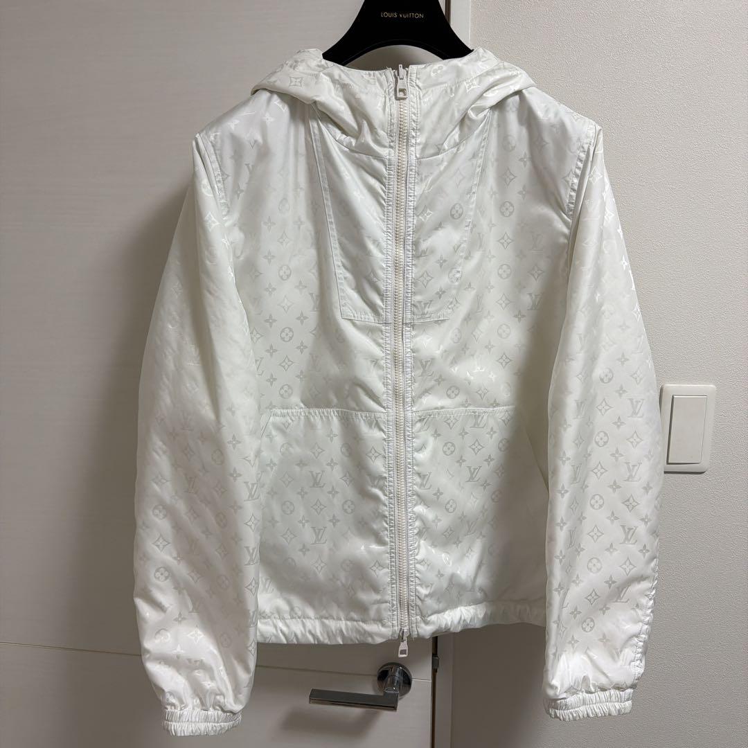 Louis Vuitton リバーシブル　ホワイト ナイロンジャケット　44