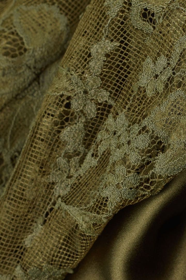 シルクサテン＆レース ロングスリップM Imaginary Journey