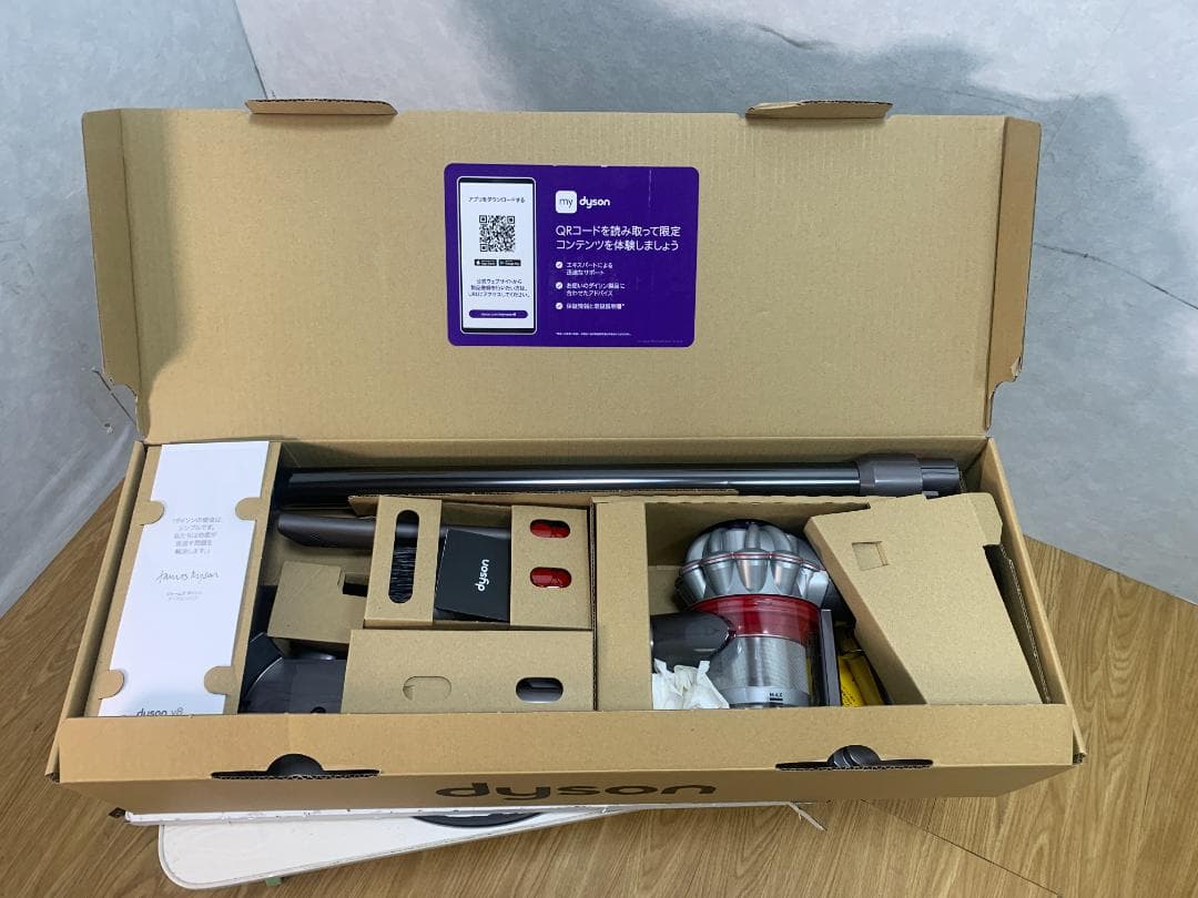 Y☆758 ダイソン コードレス 掃除機 V8 SV25 FF NI2 未使用品