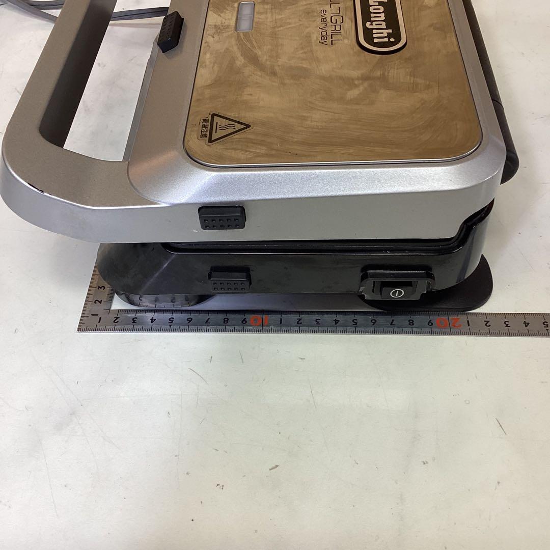 デロンギ　マルチグリル　サンドワッフルメーカー　SW13ABCJ-S （Ｄ-42