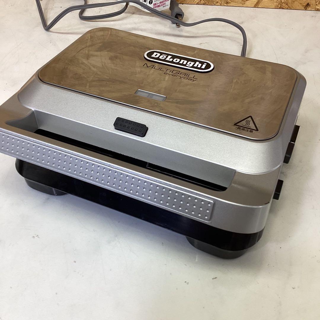 デロンギ　マルチグリル　サンドワッフルメーカー　SW13ABCJ-S （Ｄ-42