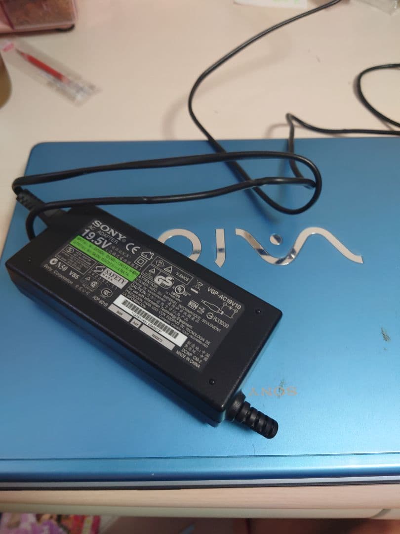 Windowsノート本体 VAIO PCG-7Q1N