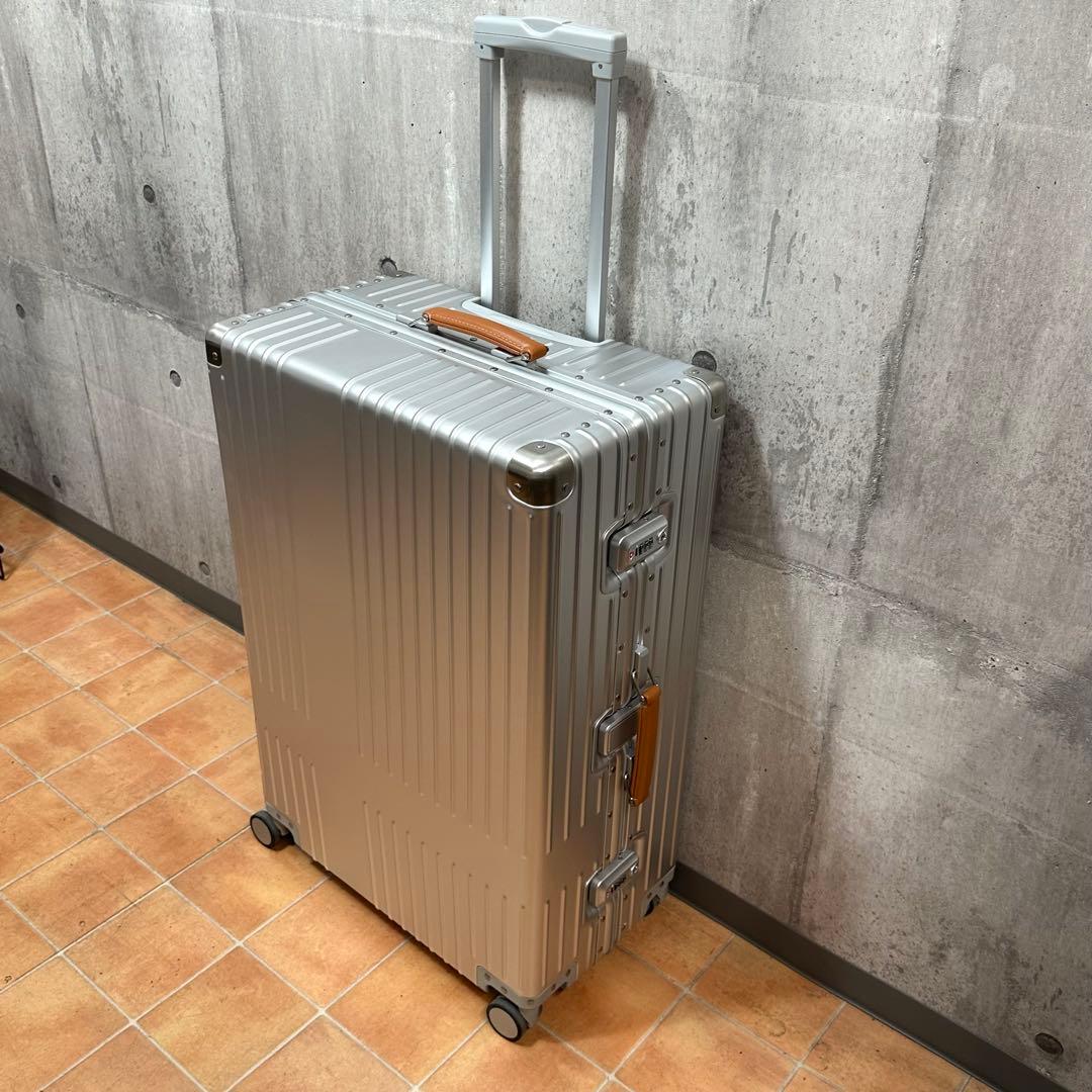 ⭐️新品・未使用⭐️innovator スーツケース INV5811 70 L