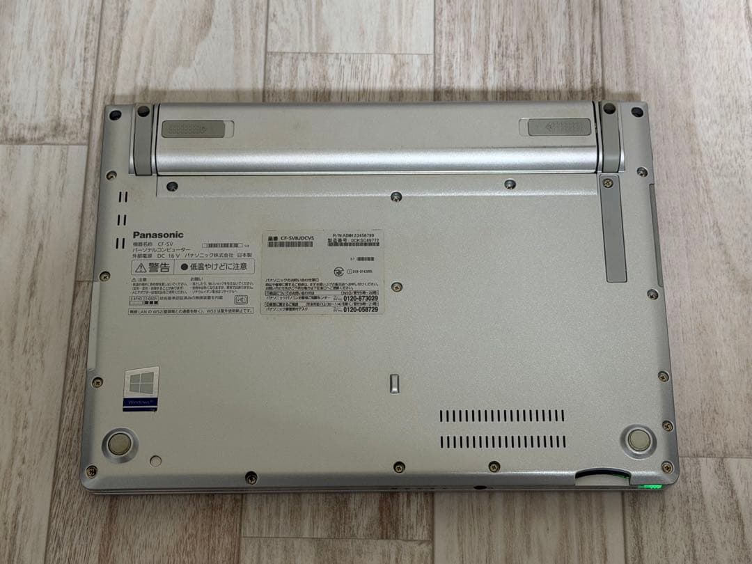 Windowsノート本体 Panasonic CF-SV8/i3/8GB/SSD256GB/Office