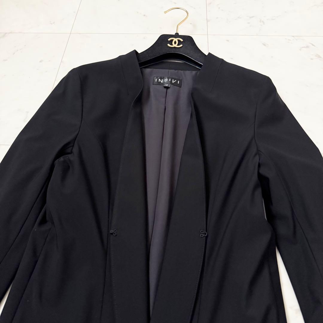 極美品❤️2024　INDIVI インディヴィ　パンツスーツ　ノーカラー　黒