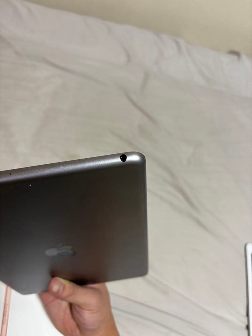 ぴ*様 Apple iPad 第６世代32GB