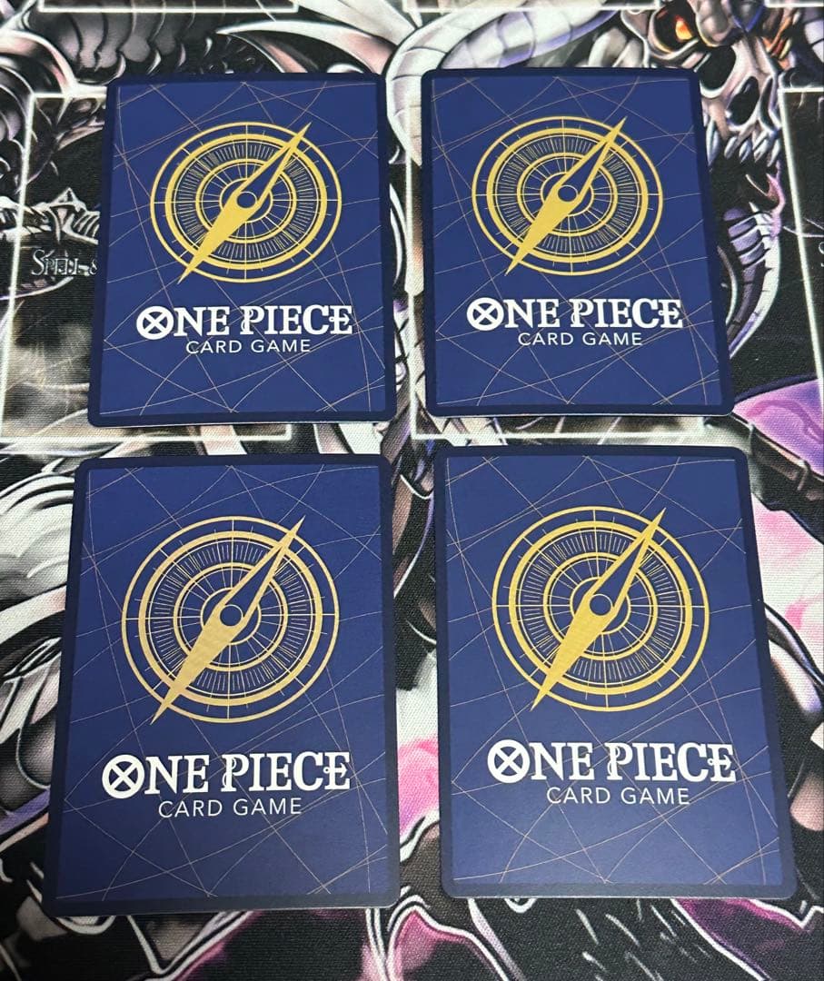 クイーン　パラレル　4枚　ワンピースカード