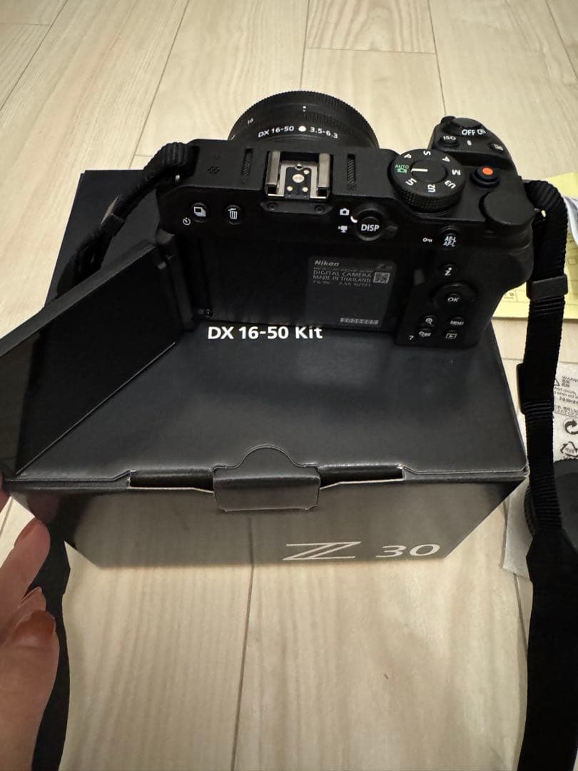 Nikon Z 30 ミラーレス・16-50 VR レンズキット3年保証