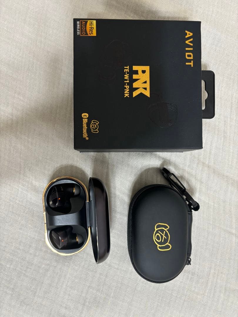 ニャッピーAVIOT TE-W1-PNK イヤフォン　ピヤホン8