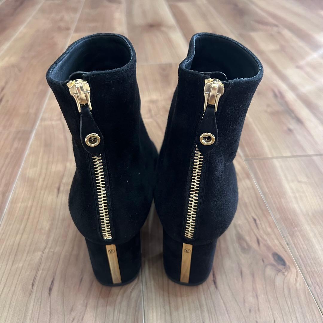 ルイヴィトンブラックスエードブーツ ゴールドファスナー35 1/2
