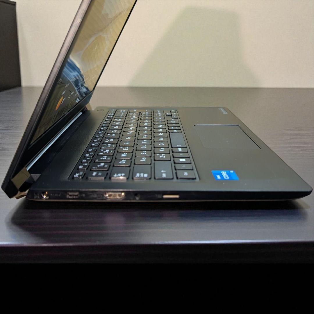 Windowsノート本体 TOSHIBA dynabook S73/HS core i5 1135G7