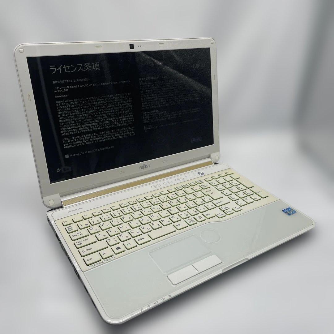 【sk/1.16】富士通 LIFE BOOK AH53/J ノートパソコン