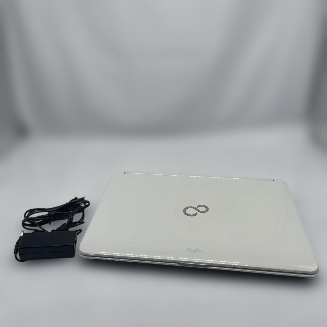 【sk/1.16】富士通 LIFE BOOK AH53/J ノートパソコン