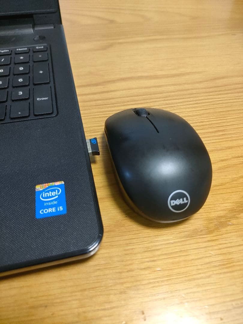 DELL Inspiron 15 3000 Series 3558 ノートPC