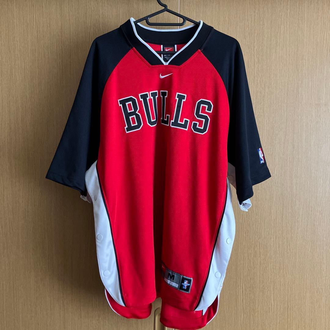 NIKE NBA シカゴ ブルズ ウォームアップシャツ ジャージ Mサイズ
