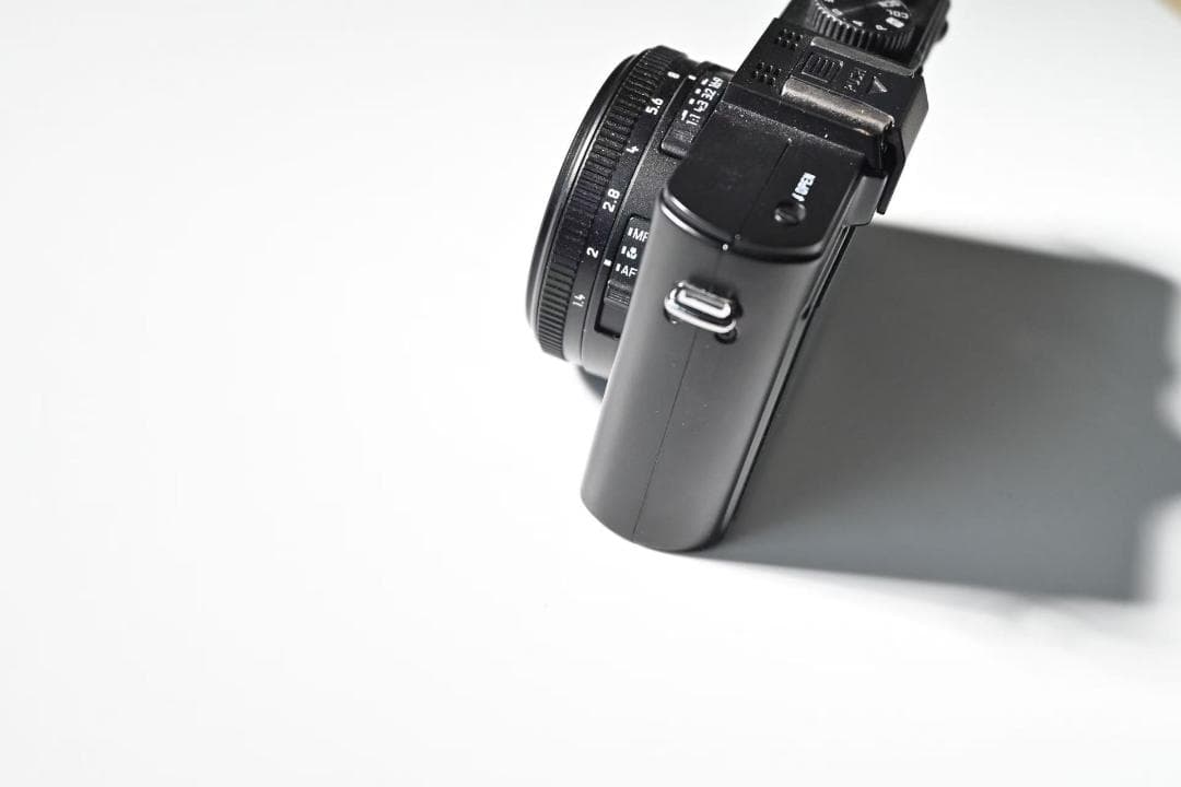 【極美品、完動品】ライカ Leica D-LUX 6 デジタルカメラ