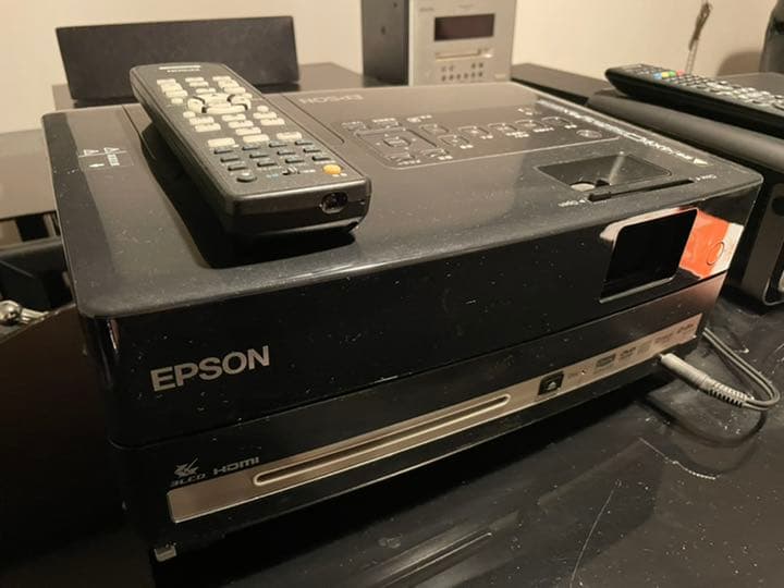 EPSON EHDM3 プロジェクター